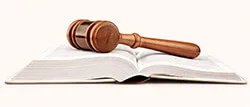 justicia con curbelo law banner